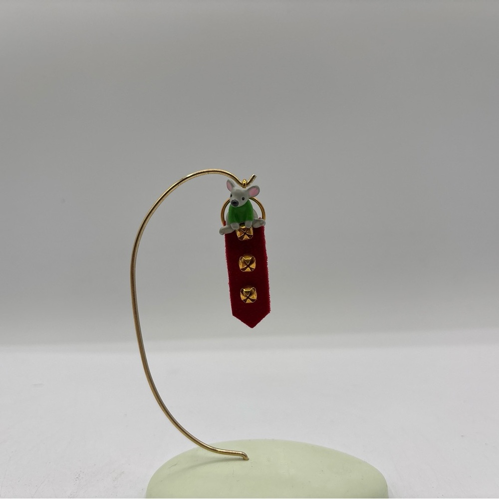 Hallmark Keepsake 2019 A Creature Was Stirring #5 Miniature Christmas Ornament